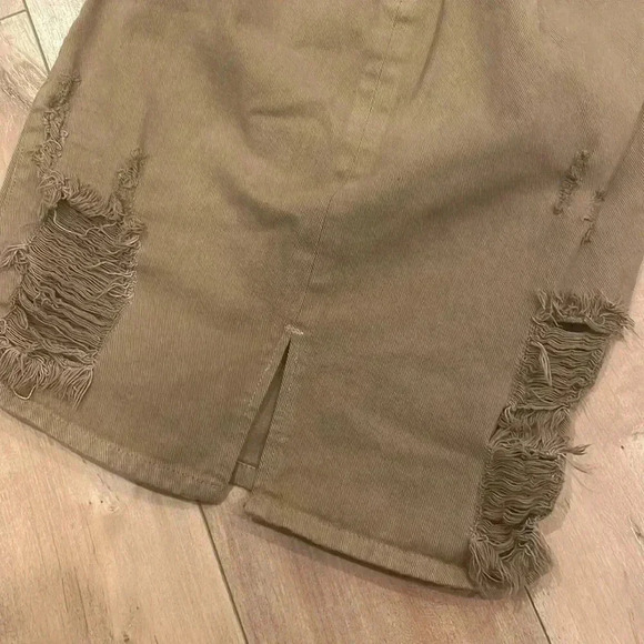 4/$25 Pistola Distressed Denim Pencil Skirt Sz S - Picture 4 of 5